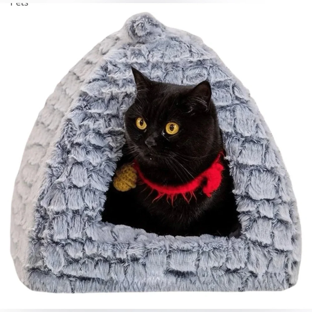 NEW Cozy Gray Cat Bed
